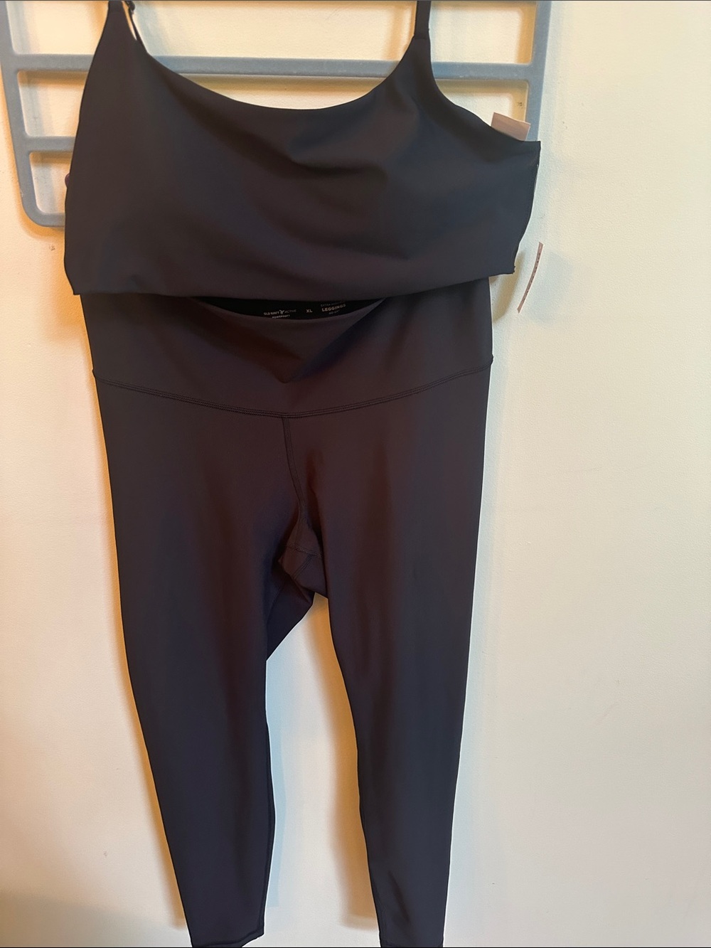 Old Navy Powersoft Activewear Set – BLACK – XL – NWT/NWOT